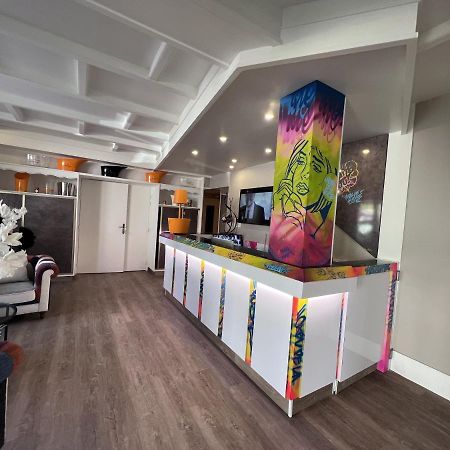 Logis Hotel De La Poste Vitry-le-François Eksteriør bilde