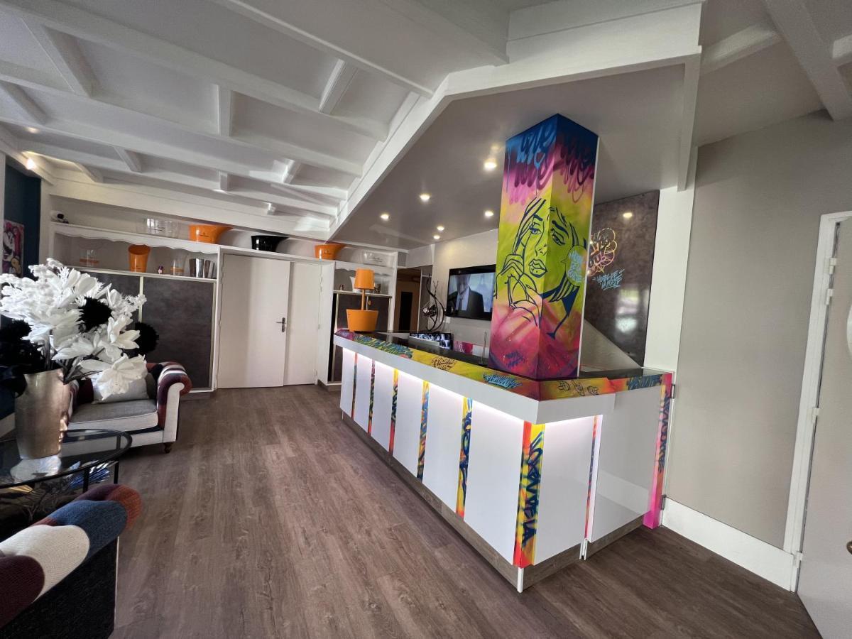 Logis Hotel De La Poste Vitry-le-François Eksteriør bilde