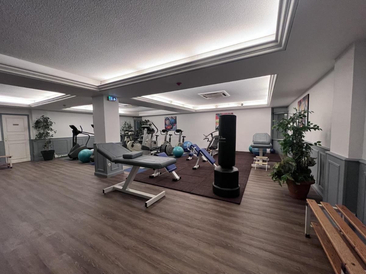 Logis Hotel De La Poste Vitry-le-François Eksteriør bilde