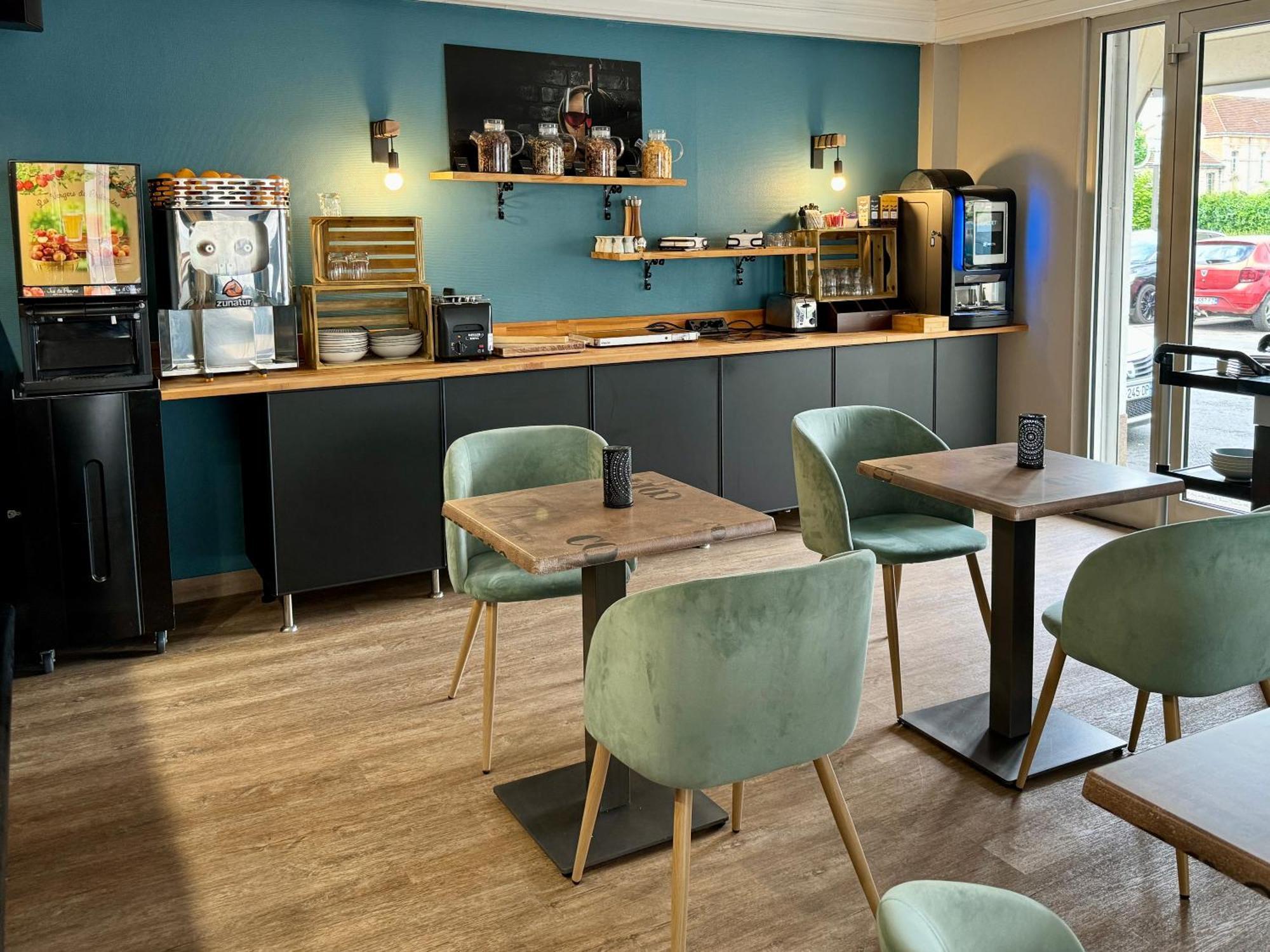 Logis Hotel De La Poste Vitry-le-François Eksteriør bilde