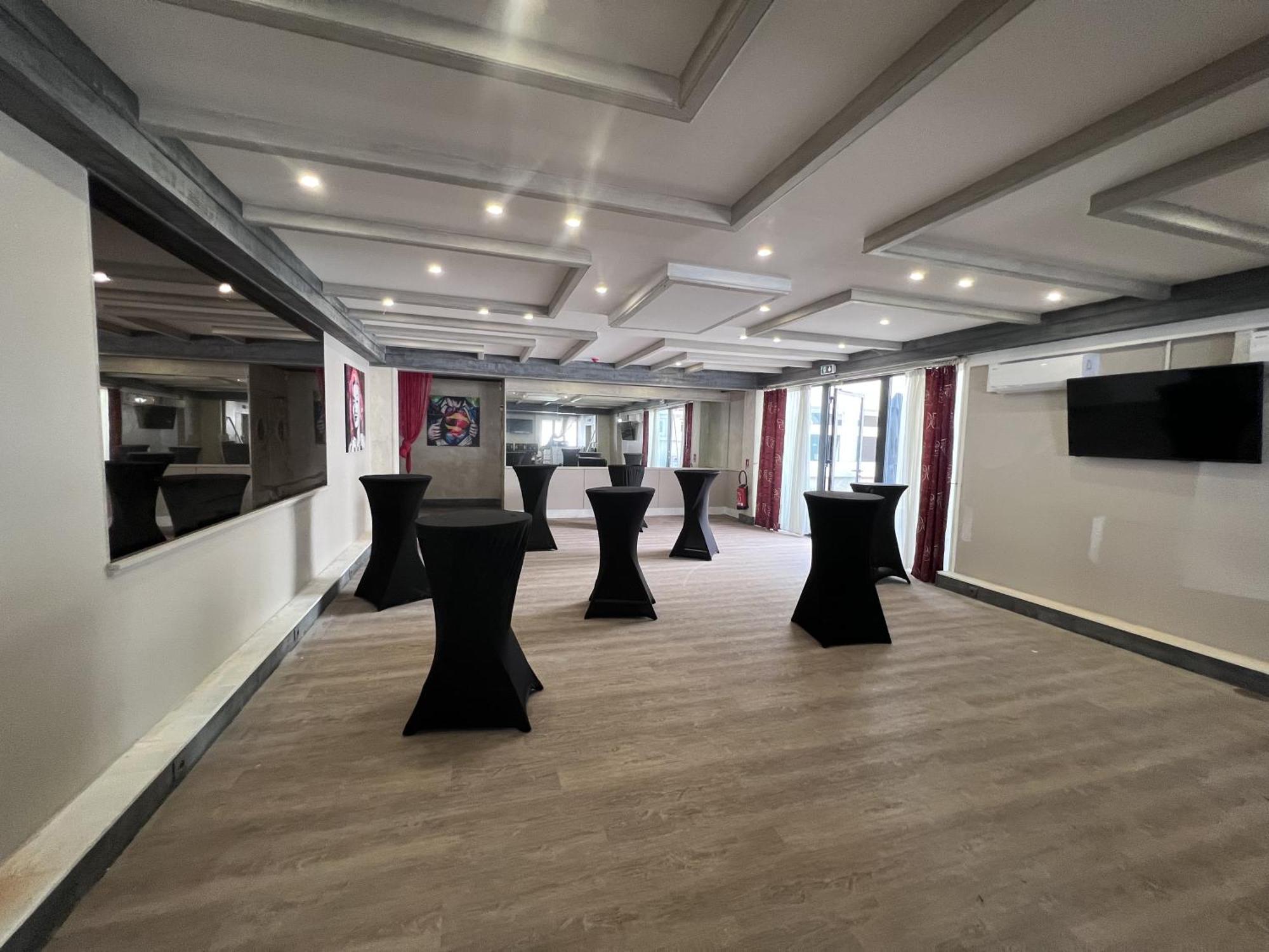 Logis Hotel De La Poste Vitry-le-François Eksteriør bilde