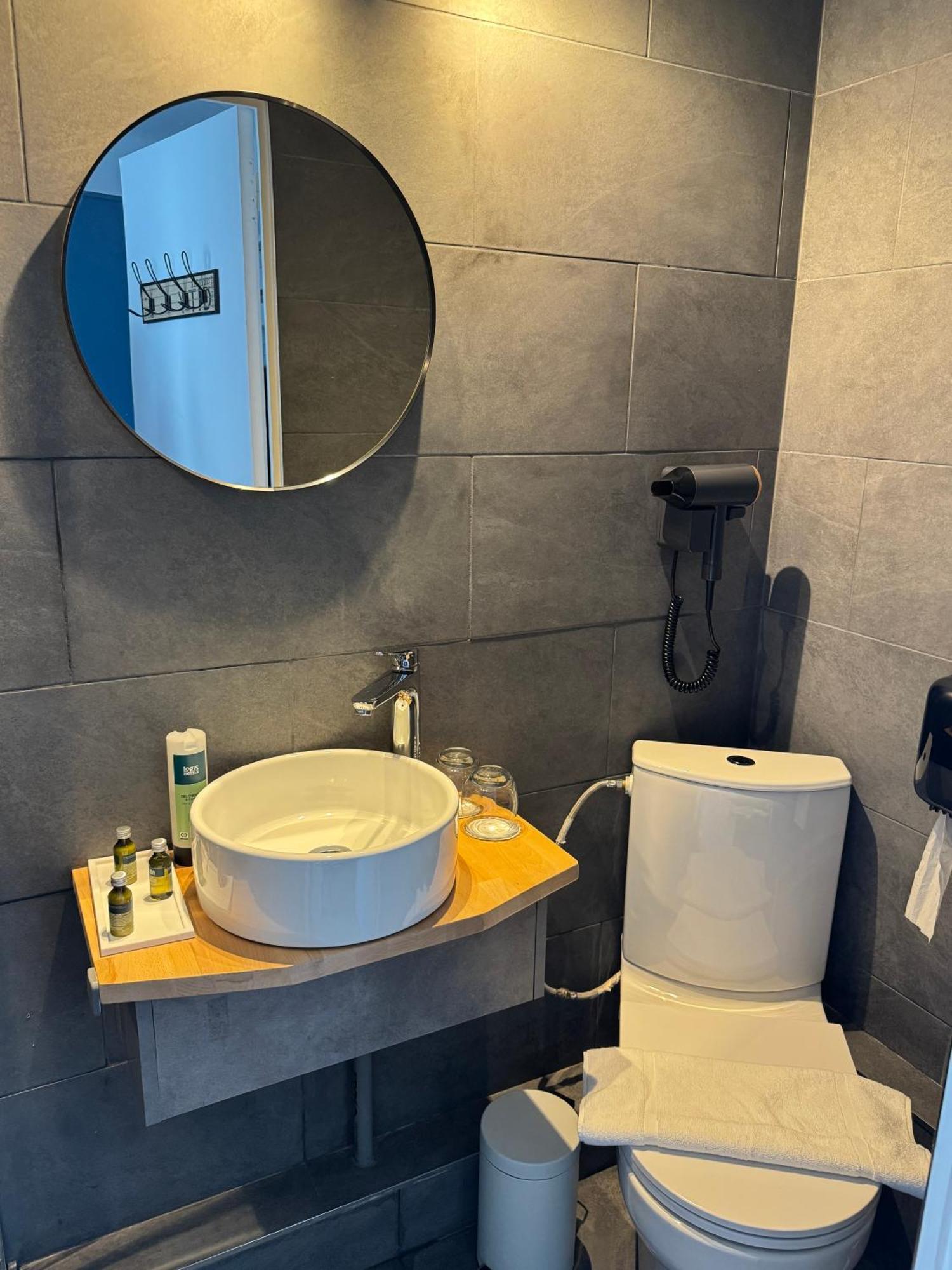 Logis Hotel De La Poste Vitry-le-François Eksteriør bilde