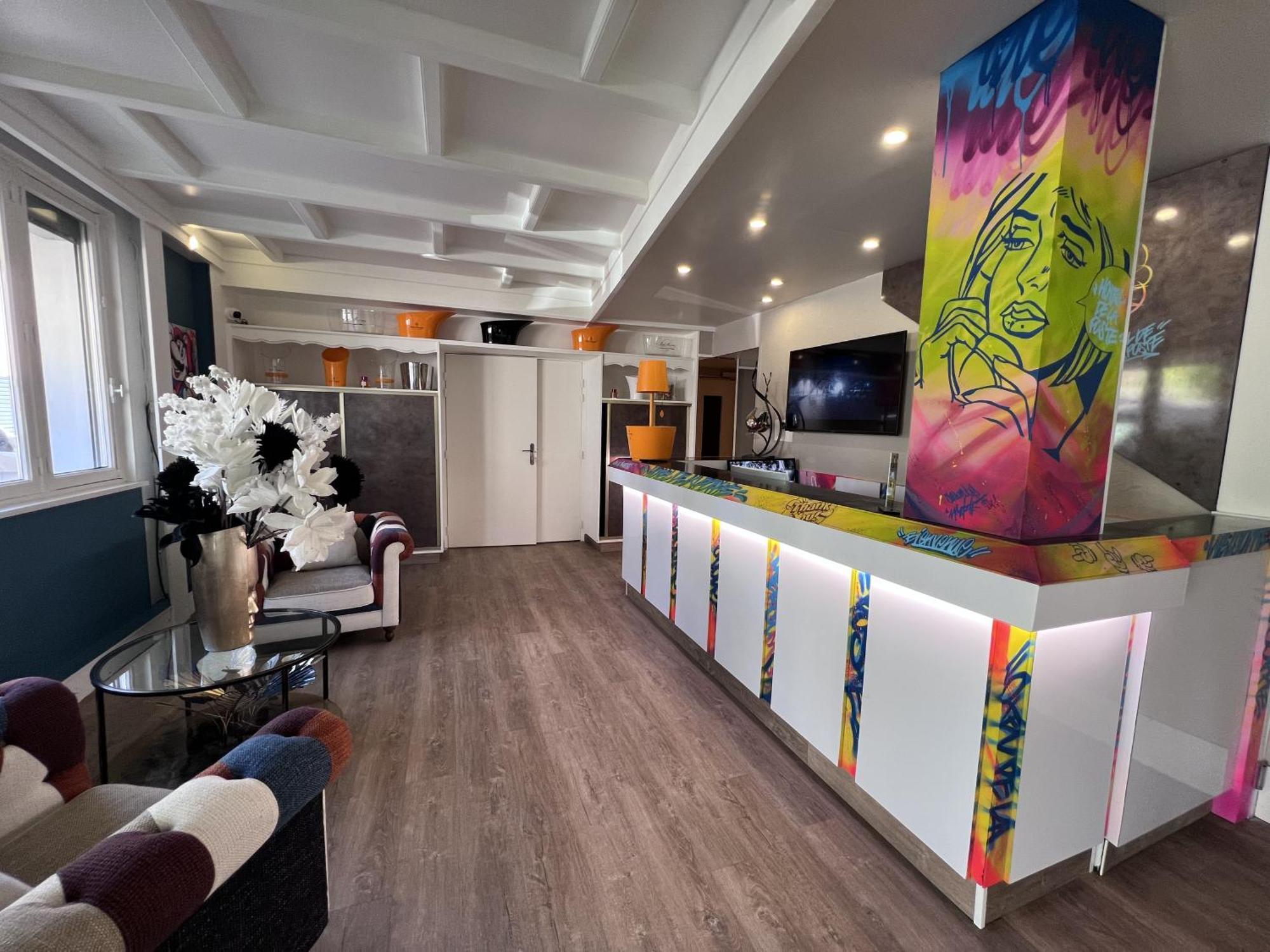 Logis Hotel De La Poste Vitry-le-François Eksteriør bilde